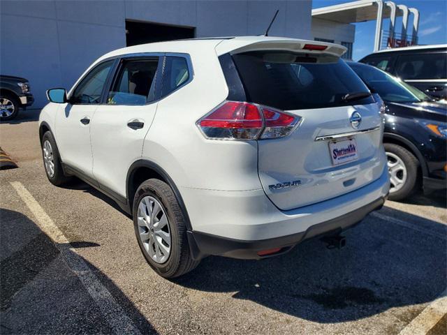 used 2016 Nissan Rogue car, priced at $12,997