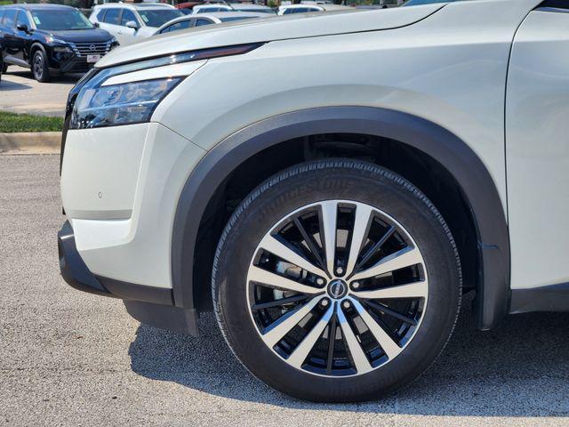 used 2024 Nissan Pathfinder car, priced at $38,954