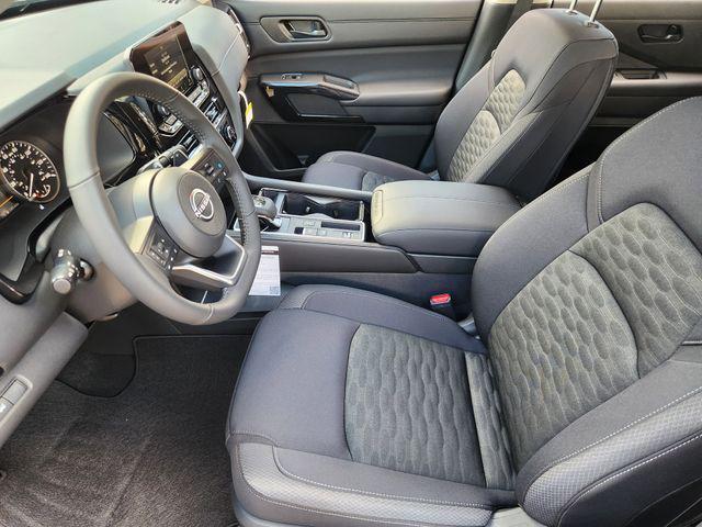new 2025 Nissan Pathfinder car, priced at $36,458