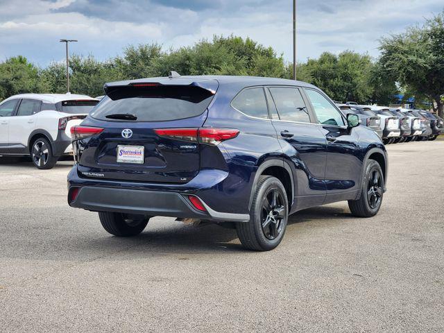 used 2023 Toyota Highlander Hybrid car, priced at $33,663