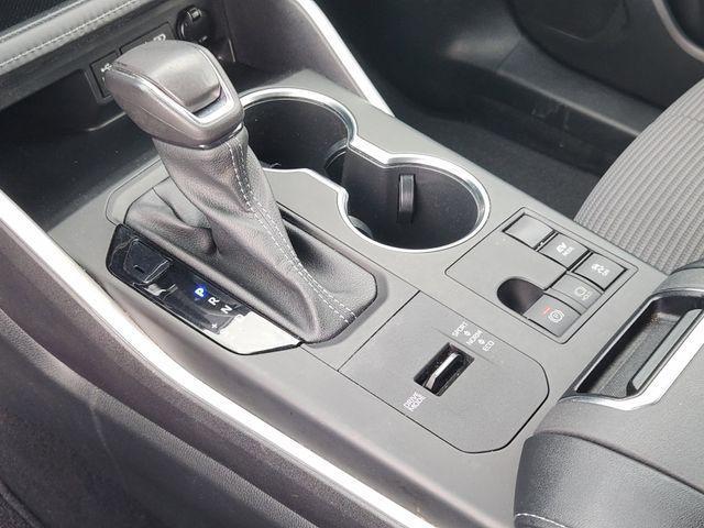 used 2023 Toyota Highlander Hybrid car, priced at $33,663