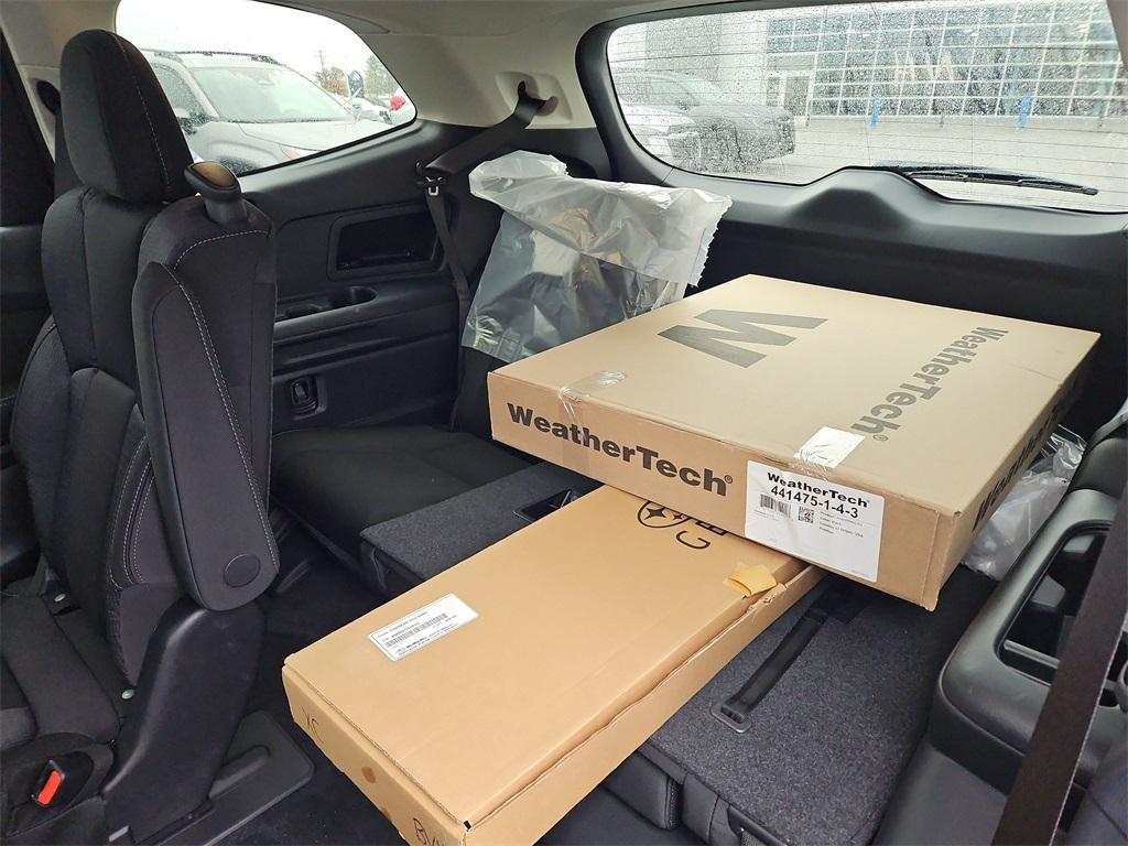 new 2025 Subaru Ascent car, priced at $37,699