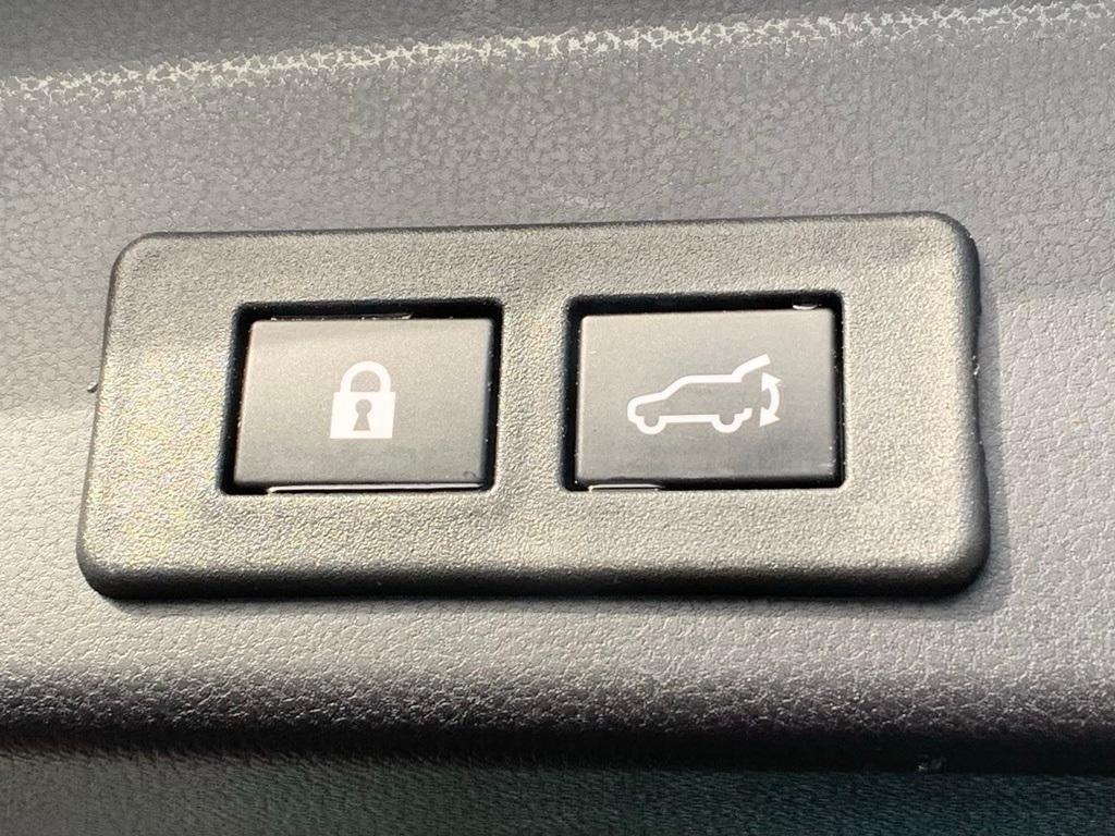 used 2024 Subaru Ascent car, priced at $32,560