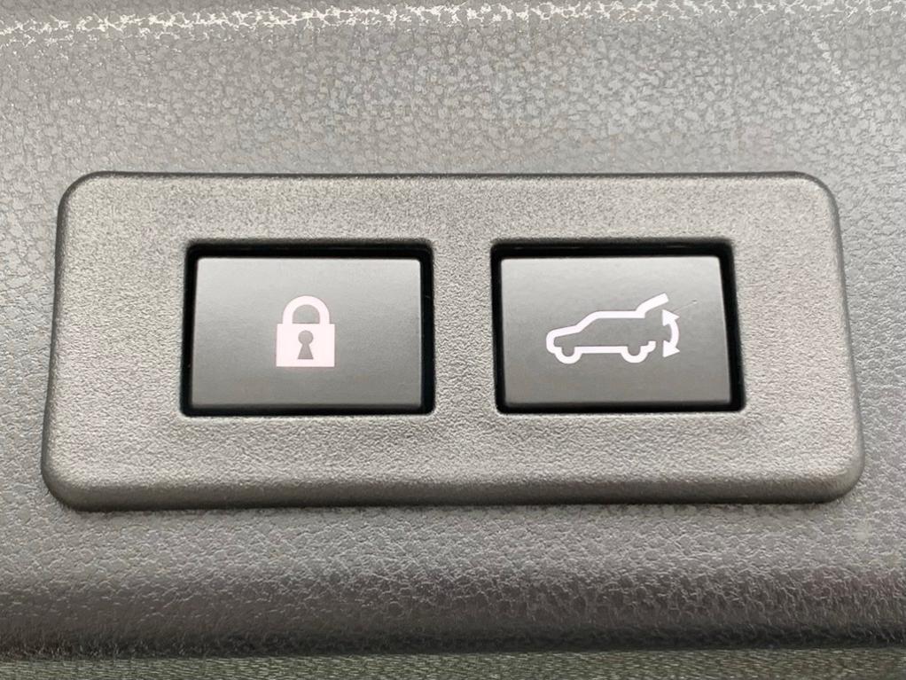 used 2024 Subaru Ascent car, priced at $32,287