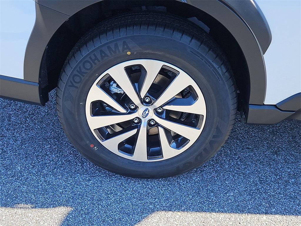 new 2025 Subaru Outback car, priced at $32,000