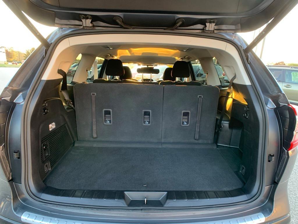 used 2022 Subaru Ascent car, priced at $24,397