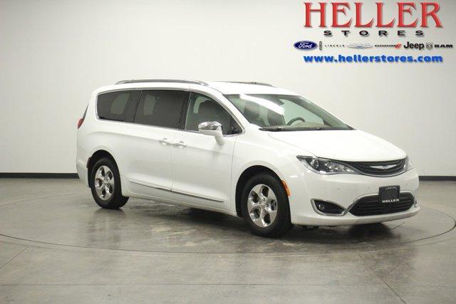 used 2018 Chrysler Pacifica Hybrid car, priced at $25,962