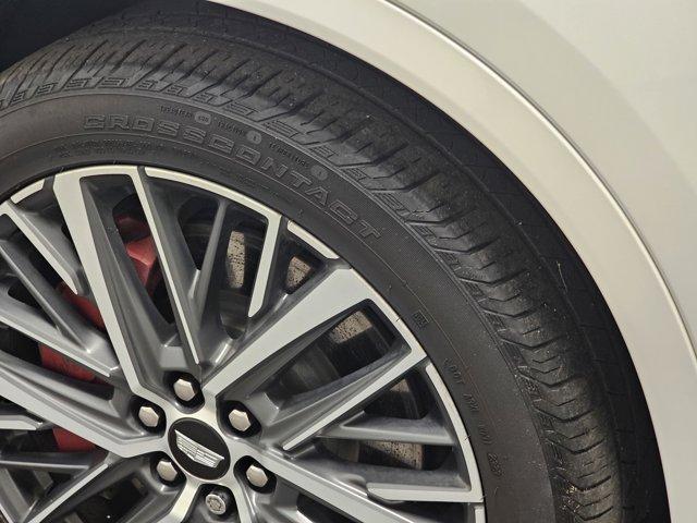 used 2024 Cadillac XT6 car, priced at $42,462