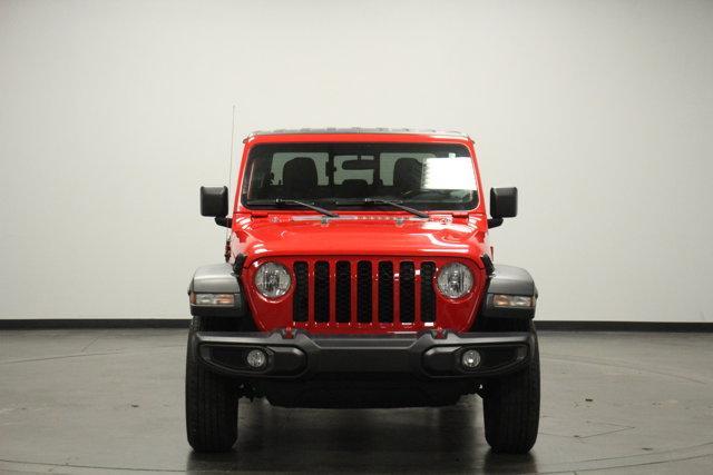 used 2020 Jeep Gladiator car, priced at $27,462