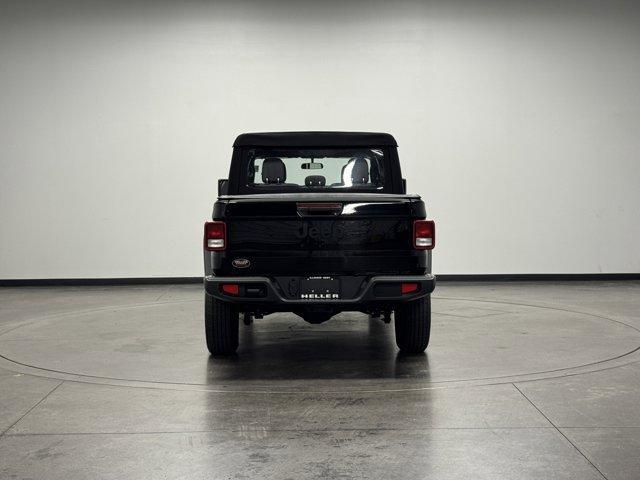 used 2024 Jeep Gladiator car, priced at $34,462