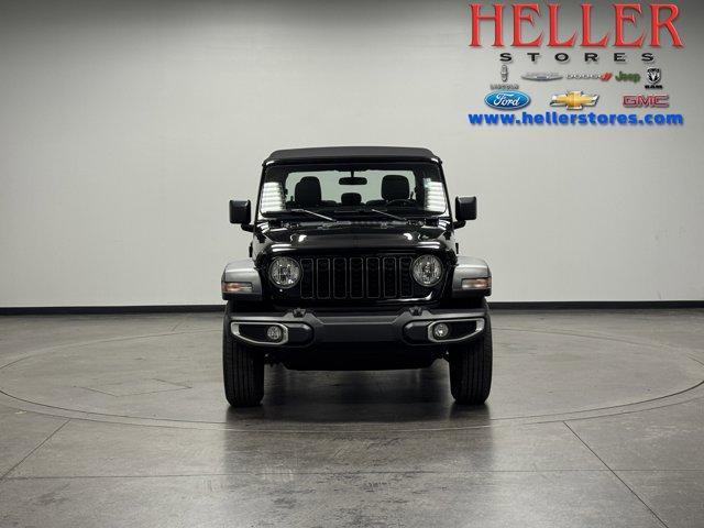 used 2024 Jeep Gladiator car, priced at $35,962