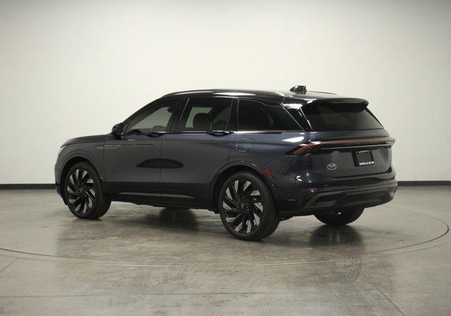 used 2024 Lincoln Nautilus car, priced at $50,962