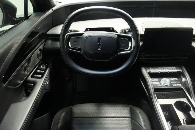 used 2024 Lincoln Nautilus car, priced at $50,962