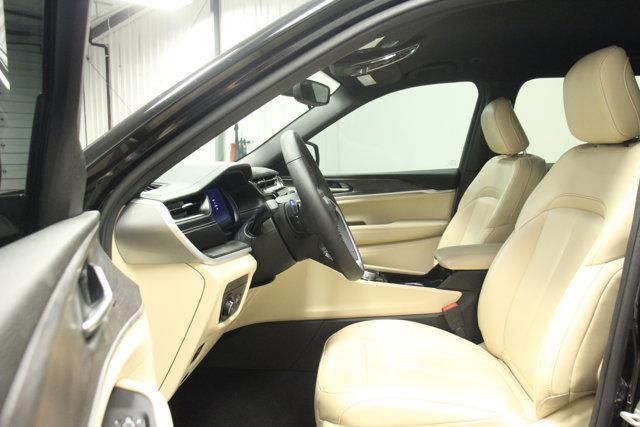 used 2024 Jeep Grand Cherokee L car, priced at $39,962