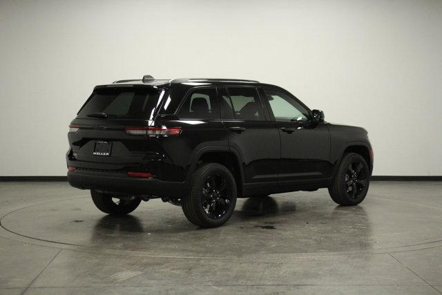 new 2025 Jeep Grand Cherokee car, priced at $50,020