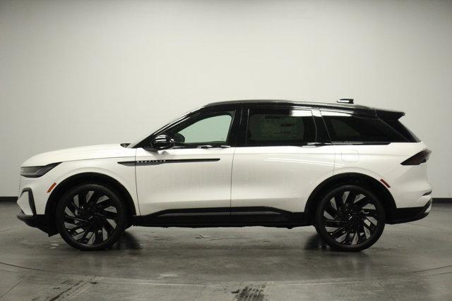 new 2025 Lincoln Nautilus car, priced at $72,910