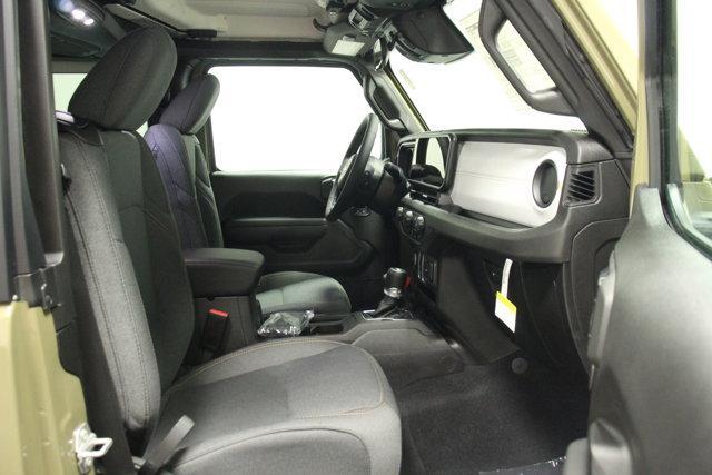 new 2025 Jeep Wrangler car, priced at $44,745