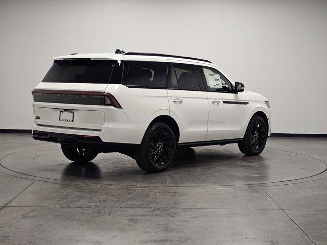 new 2025 Lincoln Navigator car, priced at $110,185