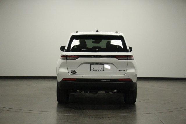 new 2025 Jeep Grand Cherokee car, priced at $50,620