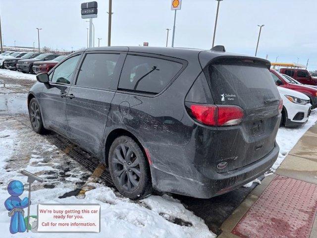 used 2020 Chrysler Pacifica car, priced at $17,462