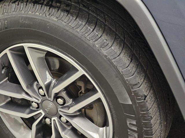 used 2019 Jeep Grand Cherokee car, priced at $19,462