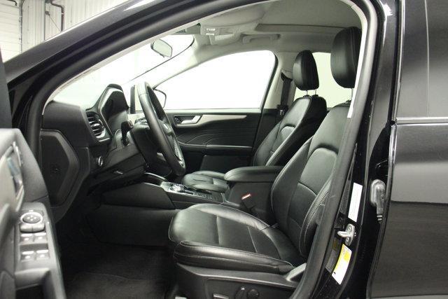 used 2022 Ford Escape car, priced at $22,962