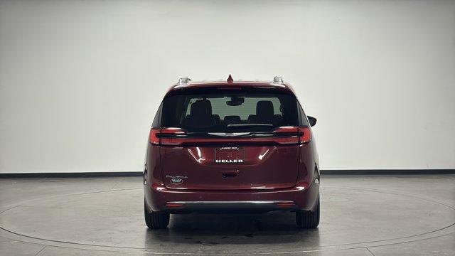 used 2021 Chrysler Pacifica car, priced at $24,962