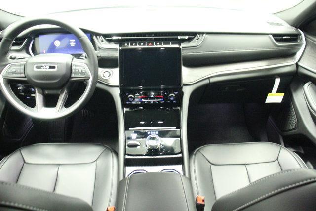 new 2025 Jeep Grand Cherokee L car, priced at $51,625
