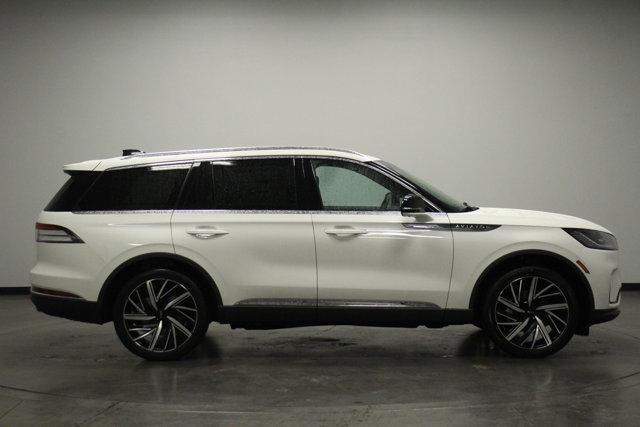 new 2025 Lincoln Aviator car, priced at $81,050