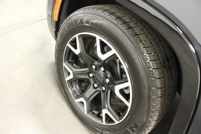 used 2025 Jeep Wagoneer car, priced at $69,962