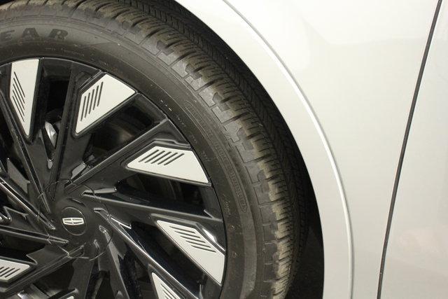 used 2024 Lincoln Nautilus car, priced at $49,962