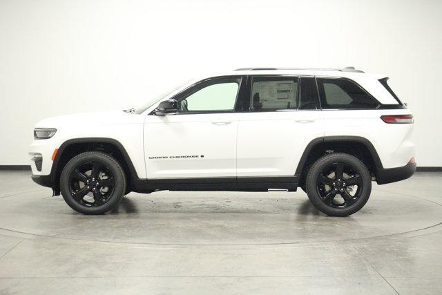 new 2025 Jeep Grand Cherokee car, priced at $49,625