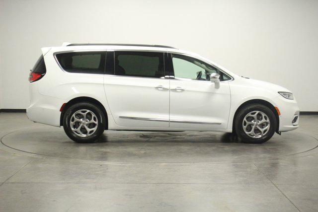 used 2022 Chrysler Pacifica car, priced at $37,962