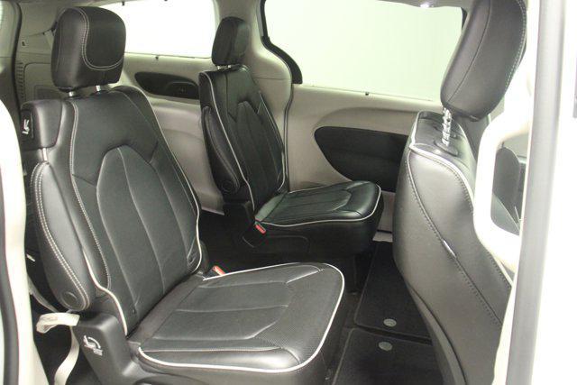 used 2022 Chrysler Pacifica car, priced at $37,962