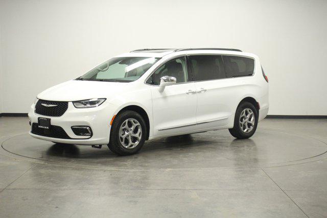 used 2022 Chrysler Pacifica car, priced at $37,962