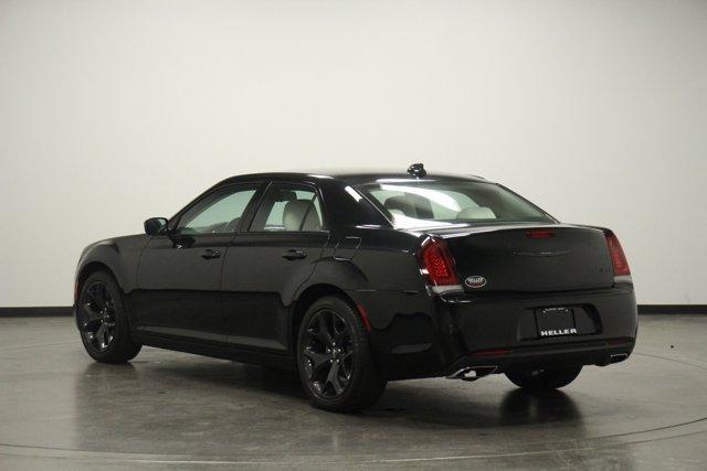 used 2022 Chrysler 300 car, priced at $25,962