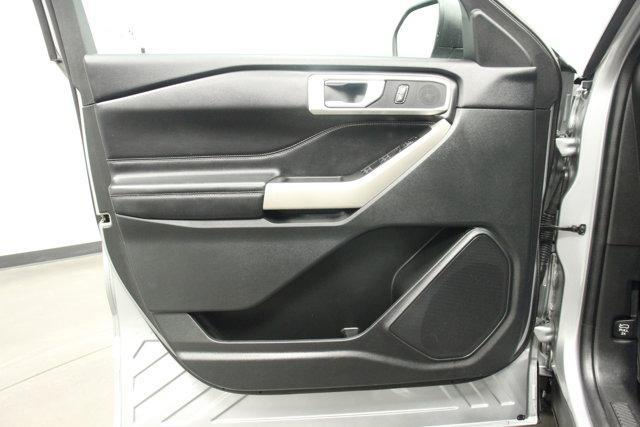 used 2022 Ford Explorer car, priced at $27,962
