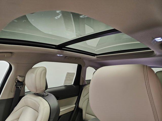 new 2025 Lincoln Nautilus car, priced at $64,570