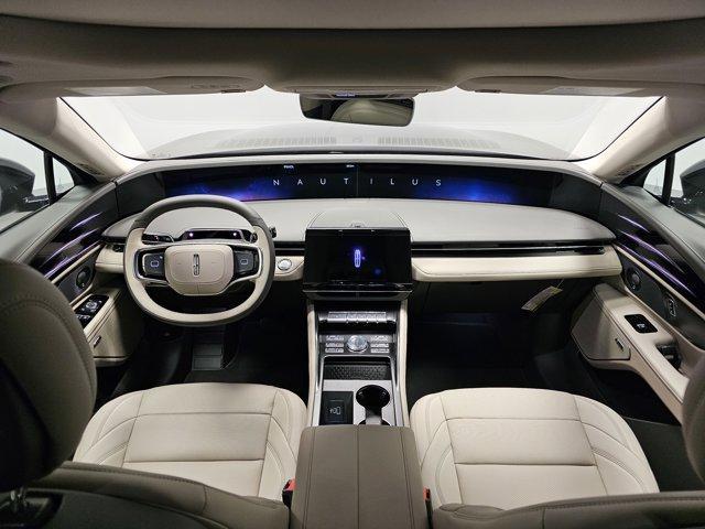 new 2025 Lincoln Nautilus car, priced at $64,570