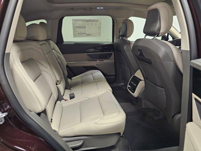 new 2025 Lincoln Nautilus car, priced at $64,570