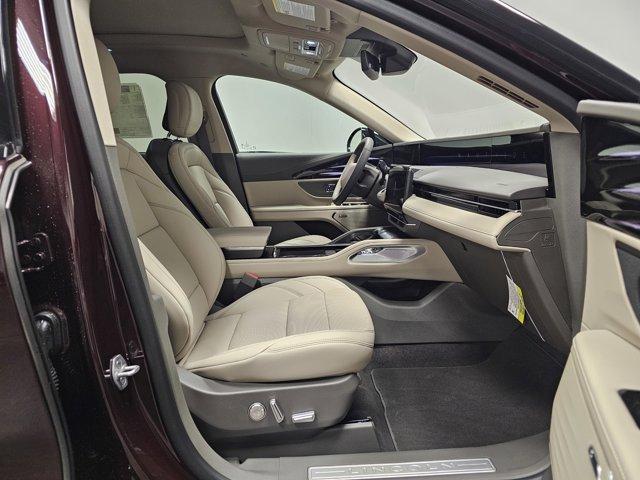 new 2025 Lincoln Nautilus car, priced at $64,570