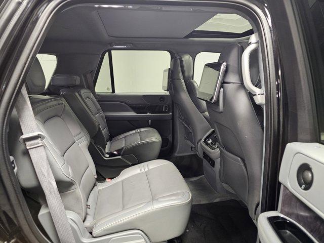 used 2019 Lincoln Navigator car, priced at $31,962