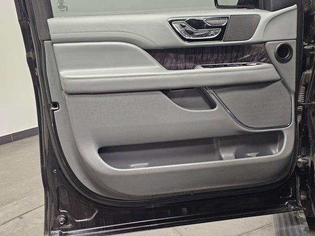 used 2019 Lincoln Navigator car, priced at $31,962
