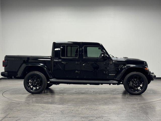 used 2023 Jeep Gladiator car, priced at $32,462