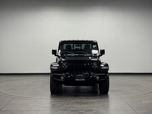 used 2023 Jeep Gladiator car, priced at $32,462