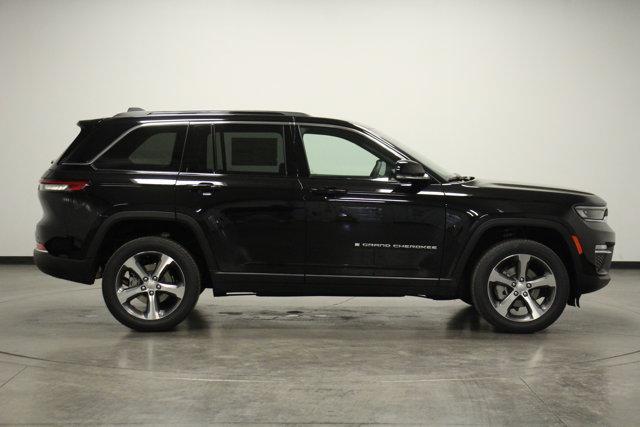 new 2025 Jeep Grand Cherokee car, priced at $51,115