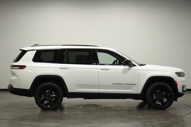 new 2025 Jeep Grand Cherokee L car, priced at $51,425