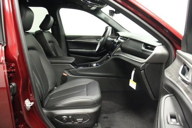 new 2025 Jeep Grand Cherokee L car, priced at $52,220