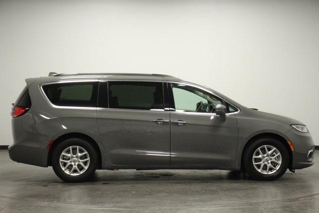 used 2022 Chrysler Pacifica car, priced at $22,962