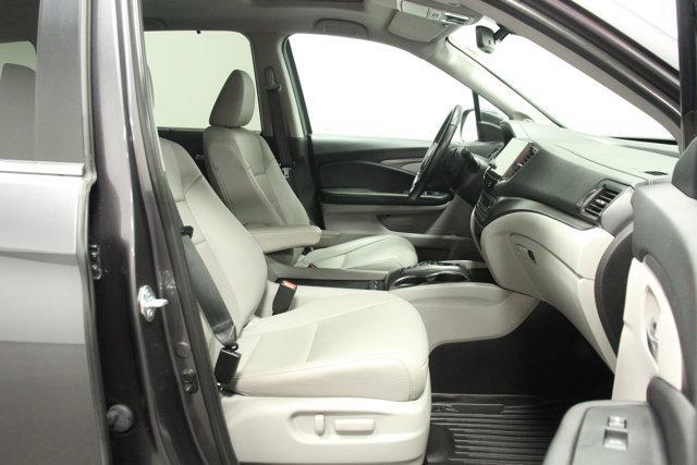 used 2022 Honda Pilot car, priced at $37,462